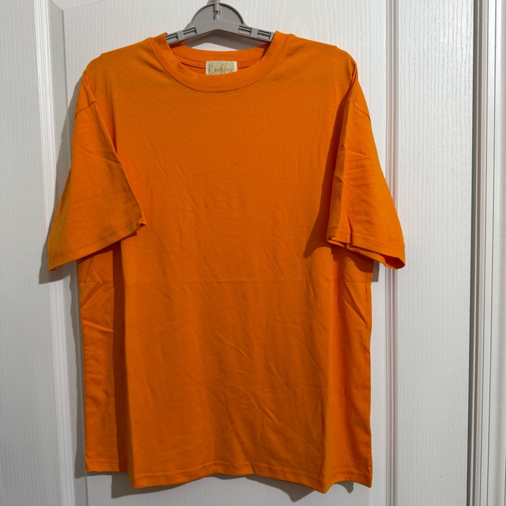 Buckle Bright Orange Short Sleeve Tee